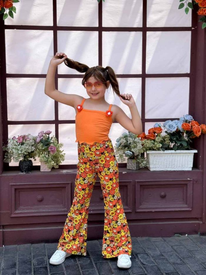 3D Flowers Top &Floral Print Flare Pants - Image 3