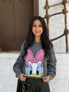 ⁦سويتشرت طابعه بطوطه⁩ - الصورة ⁦2⁩