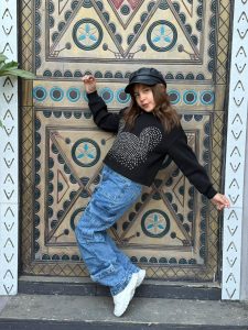 بنطلون جينز بناتي جيوب جانبيه