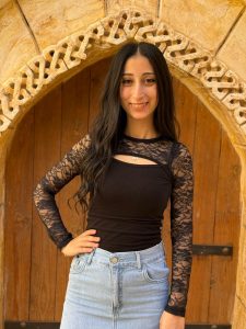 ⁦توب دانتيل علوي وفاتحه صدر⁩ - الصورة ⁦2⁩