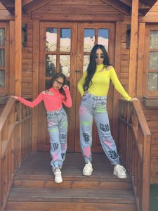 Fashion Letters Print High Waist Jeans