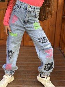 Fashion Letters Print High Waist Jeans - Image 3