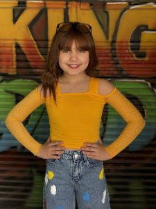 Cut-out Shoulder Long Sleeve Solid Top - Image 2