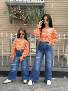 Rhinestone Embellished Loose Straight Leg Casual Jeans