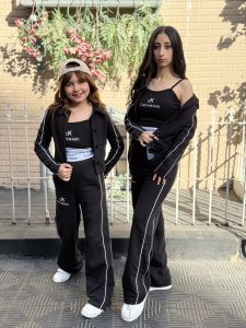 3pcs CK Letter Graphic Top & Striped Trim Jacket & Flare Leg Sweatpants Set - Image 2