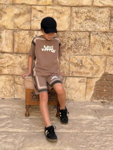 Boys' Casual Street Style Letter Graphic Round Neck T-Shirt & Shorts Set - Image 3
