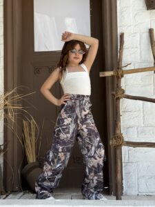 2pcs Basic Tank Top & Camouflage Pants Set - Image 2