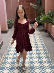 Lightweight Sheer Bowknot Tie Lantern Sleeve Split Hem Solid Color Dress - Image 4