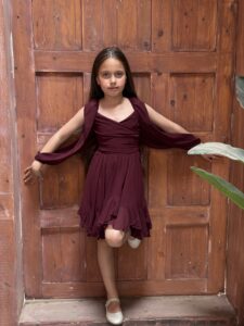 Lightweight Sheer Bowknot Tie Lantern Sleeve Split Hem Solid Color Dress - Image 3