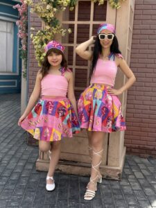 Elegant Solid Fitted Sweet Bow-Knot Tie Shoulder Cami Tank Top & Barbie Print Skirt Set With Headband - Image 3