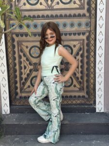 Ruched Knot Side Tank Top & Tie-Dye Printed Slim Fit Casual Flare Pants - Image 2