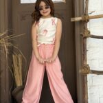 BowKnot Detail Tank Top & Plain Pants Set