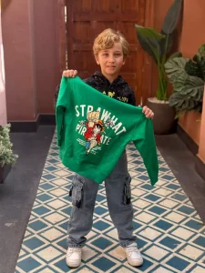 سويتشرت طابعه كارتون لوفي - الصورة 5